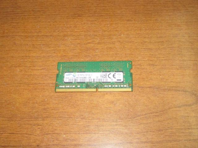 GENUINE!! SAMSUNG NP740U5L SERIES 8GB PC4-2133P RAM MEMORY STICK